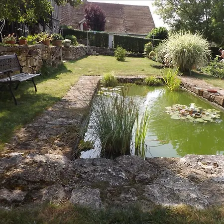 Holiday home Les Alouettes *
